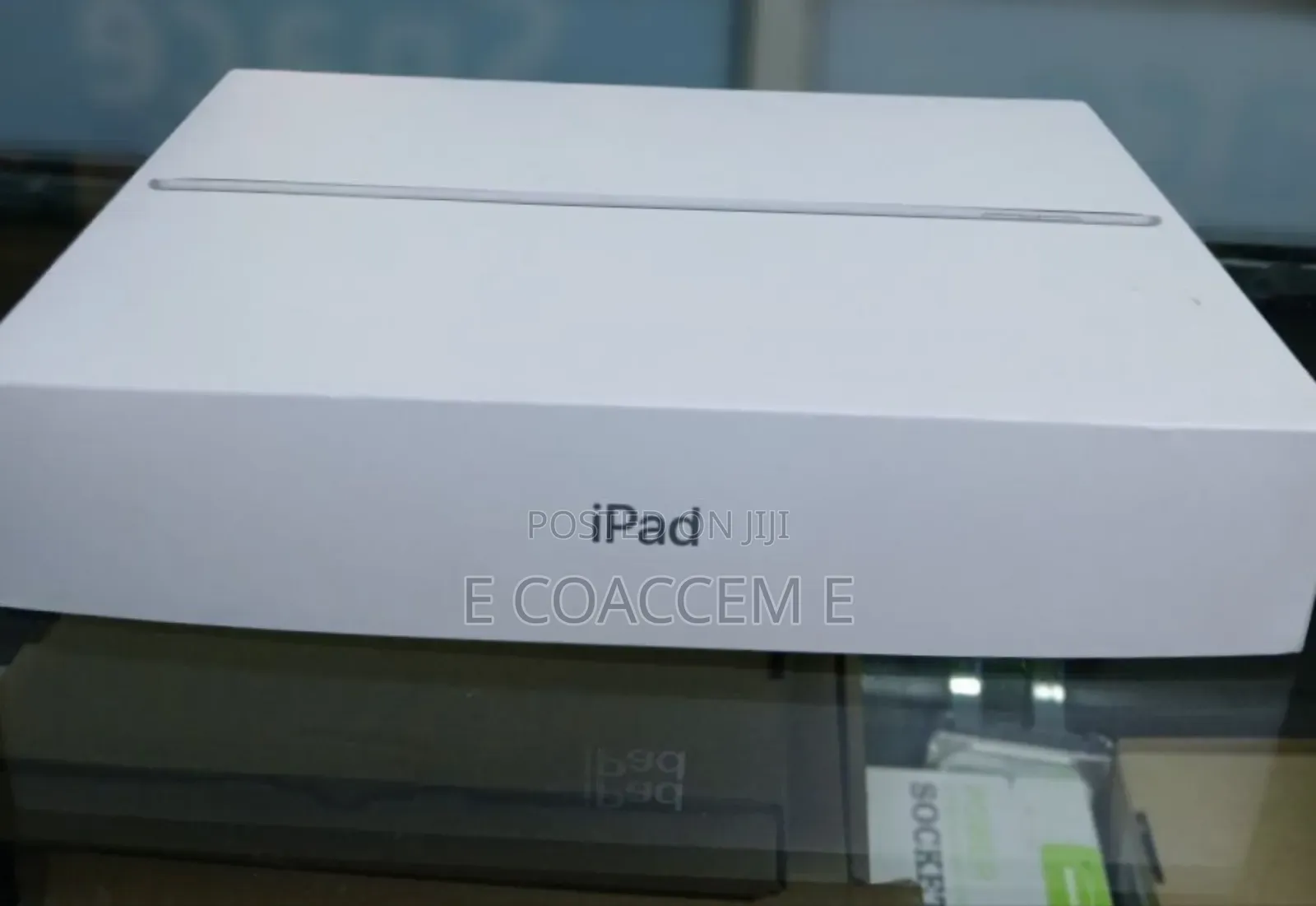 New Apple iPad 10.2 (2019) 128 GB Silver