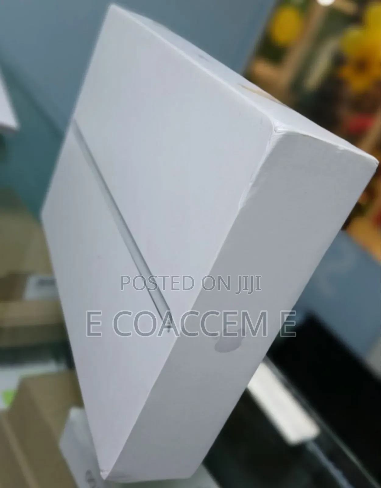 New Apple iPad 10.2 (2019) 128 GB Silver