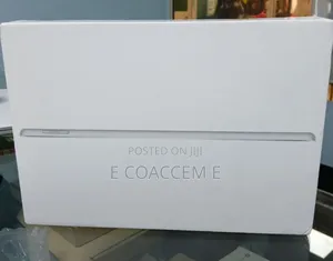 New Apple iPad 10.2 (2019) 128 GB Silver