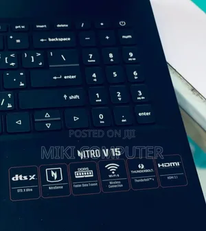 New Laptop Acer Nitro 17 8GB Intel Core I5 SSD 512GB