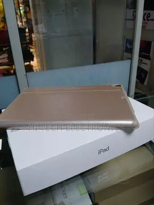 Photo - New Apple iPad 10.2 (2019) 128 GB Silver