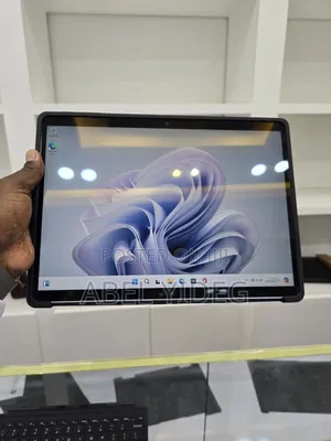 New Laptop Microsoft Surface Pro 9 32GB Intel Core I7 SSD 1T