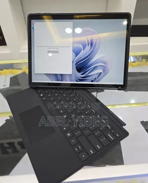 Photo - New Laptop Microsoft Surface Pro 9 32GB Intel Core I7 SSD 1T