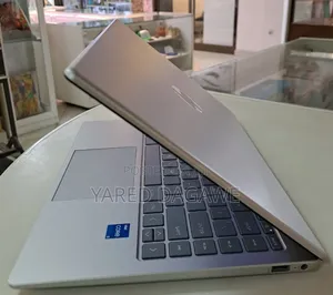 New Laptop HP Stream Notebook 16GB Intel Core I5 SSD 512GB