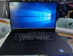 New Laptop Dell XPS 15 8GB Intel Core I7 SSD 512GB
