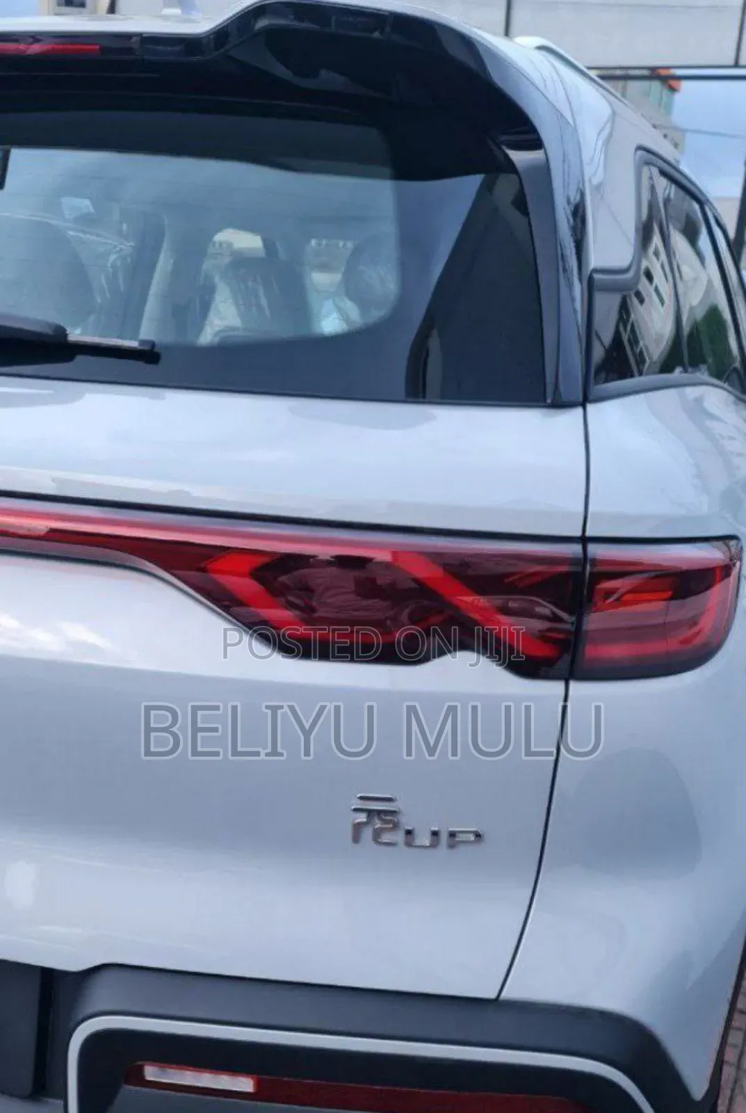 New BYD Yuan Up 32 kWh FWD 2024 Silver