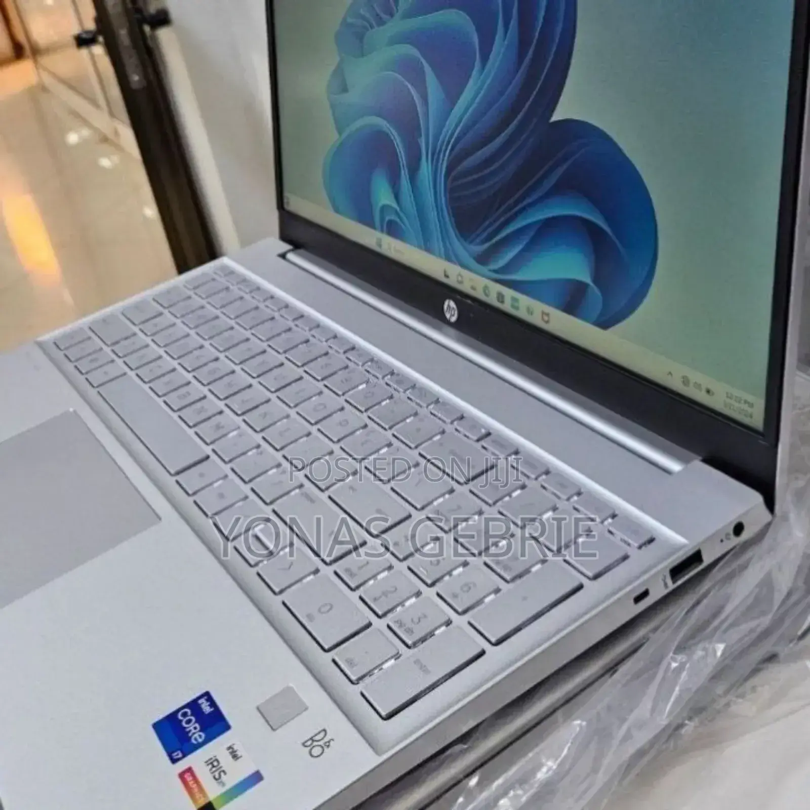 New Laptop HP Pavilion 13z 16GB Intel Core I7 SSD 512GB