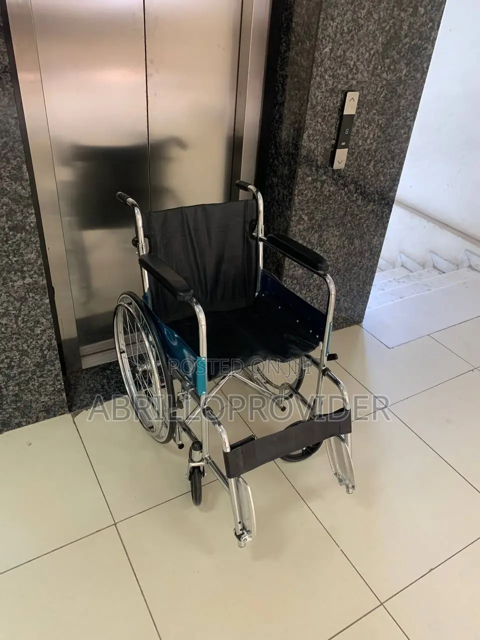 Wheelchair Lightweight Travel Wheelchair With Double Brake