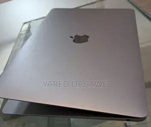 New Laptop Apple MacBook Pro 2019 8GB Intel Core I5 SSD 128GB
