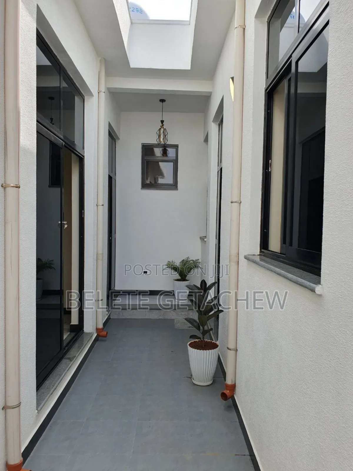 4bdrm Villa in Wosen, Luxury Villa, Yeka for sale