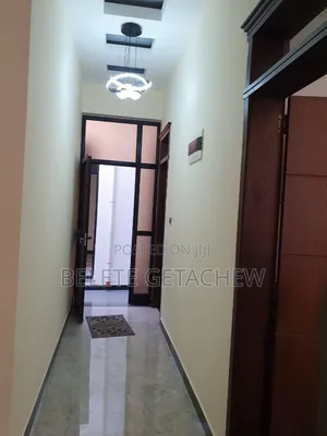 4bdrm Villa in Wosen, Luxury Villa, Yeka for sale