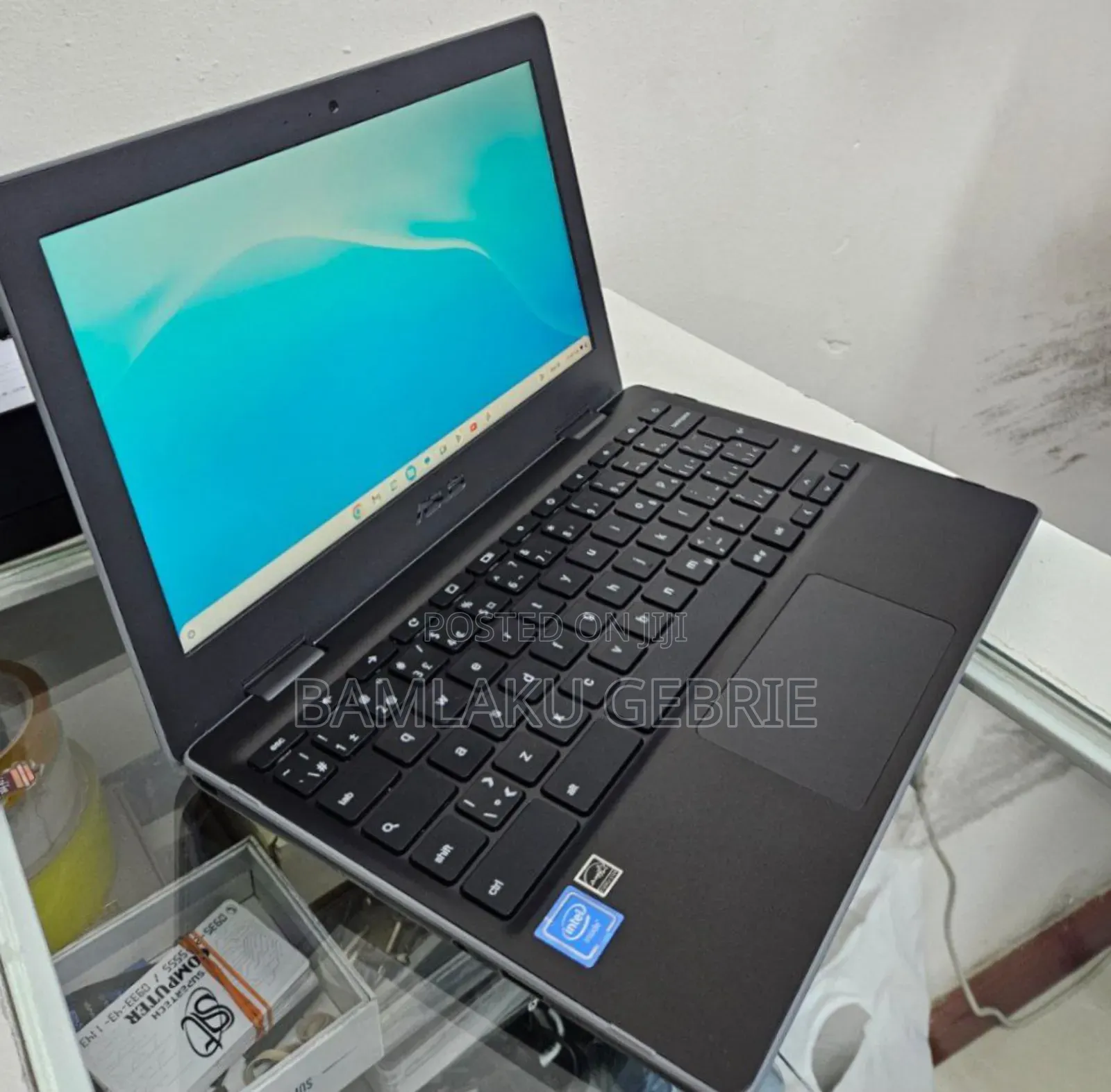 New Laptop Asus Chromebook C200 4GB Intel Celeron SSD 72GB