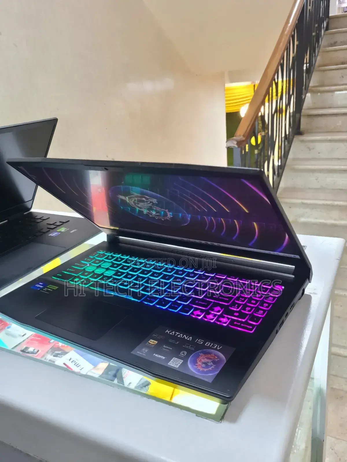 New Laptop MSI Katana 15 16GB Intel Core I7 SSD 1T