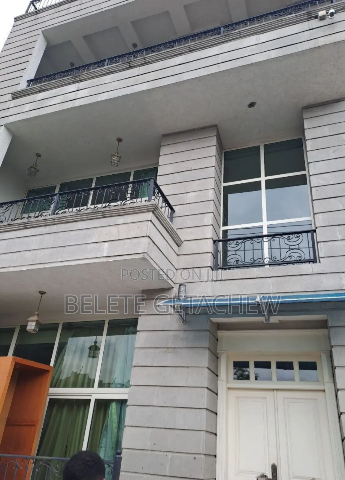 10bdrm House in Ayat, G+3 Luxury, Bole for sale