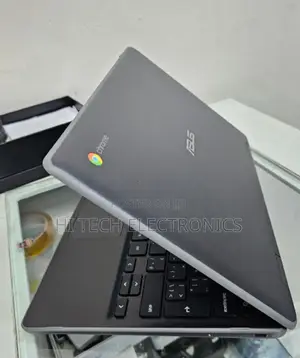 New Laptop Asus Chromebook C300 4GB Intel Core 2 Quad SSD 60GB