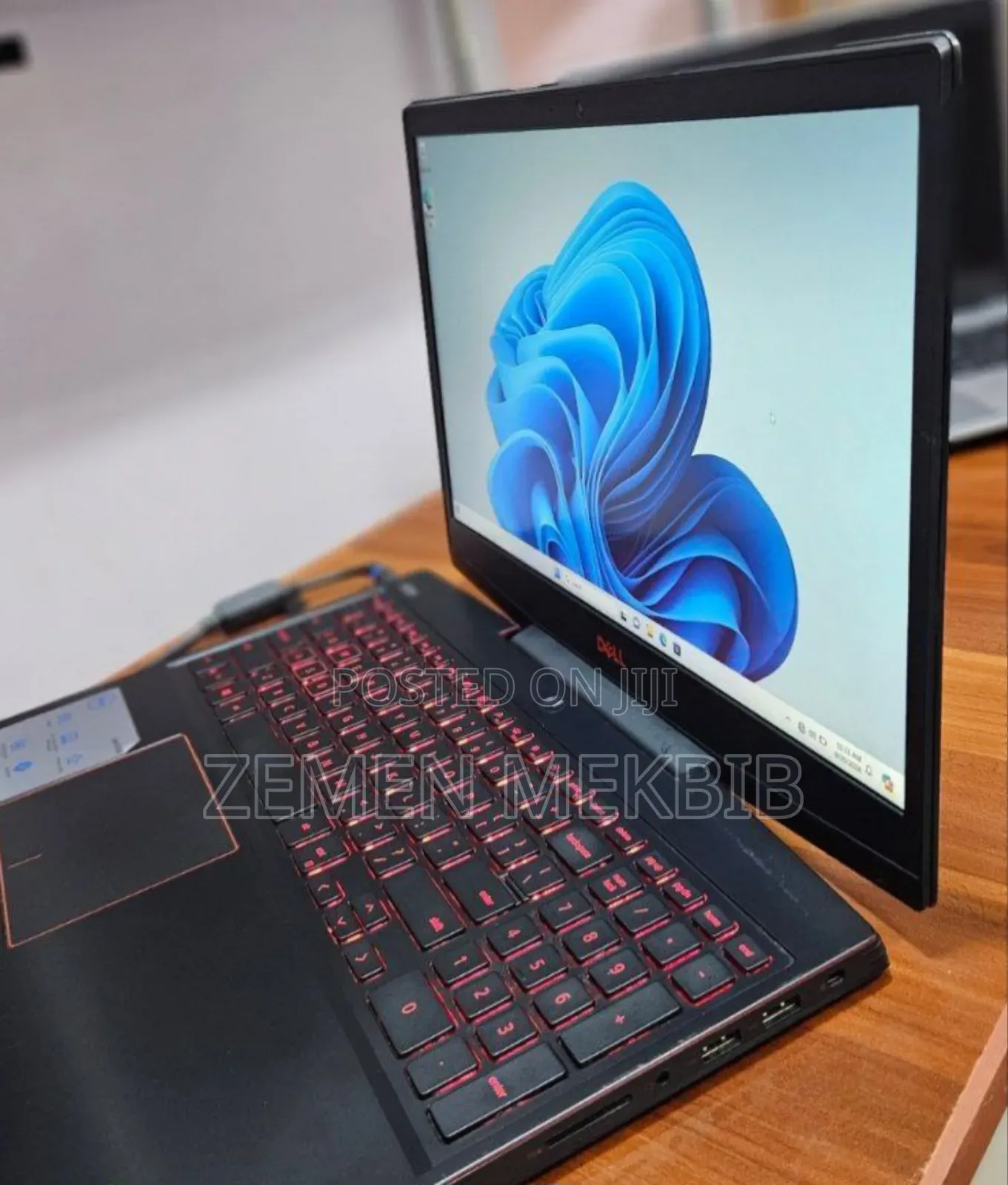 New Laptop Dell XPS 15 8GB Intel Core I5 SSD 512GB