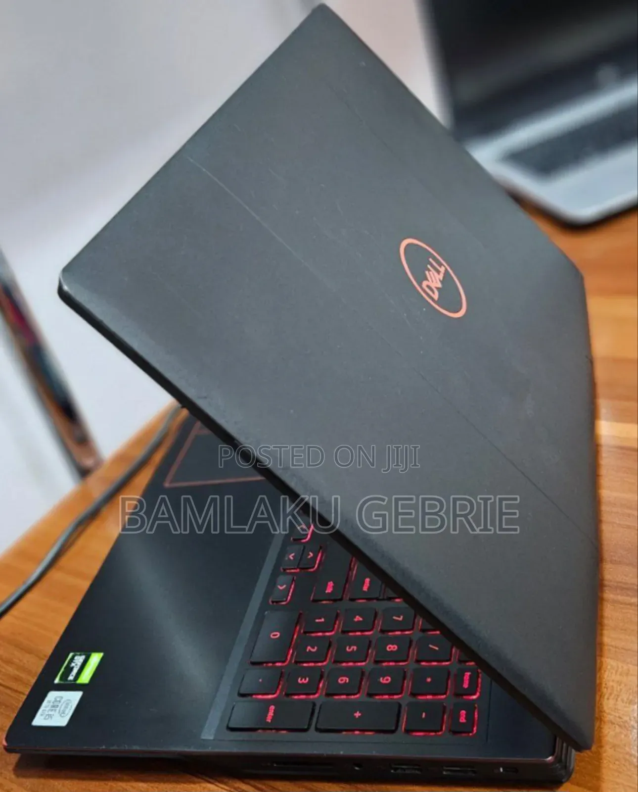 New Laptop Dell G3 17 3579 8GB Intel Core I5 SSD 512GB