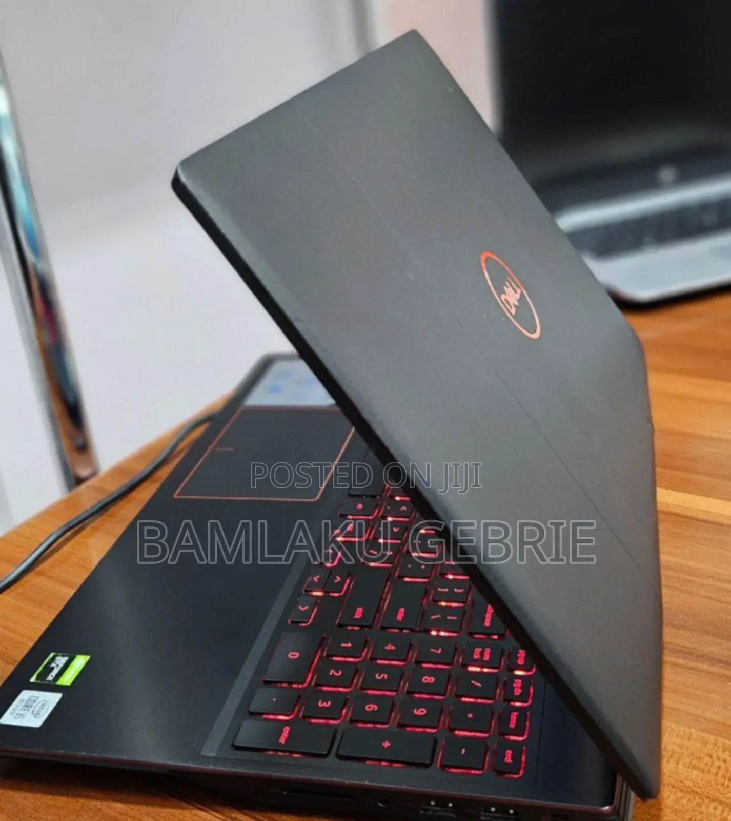 New Laptop Dell G3 17 3579 8GB Intel Core I5 SSD 512GB