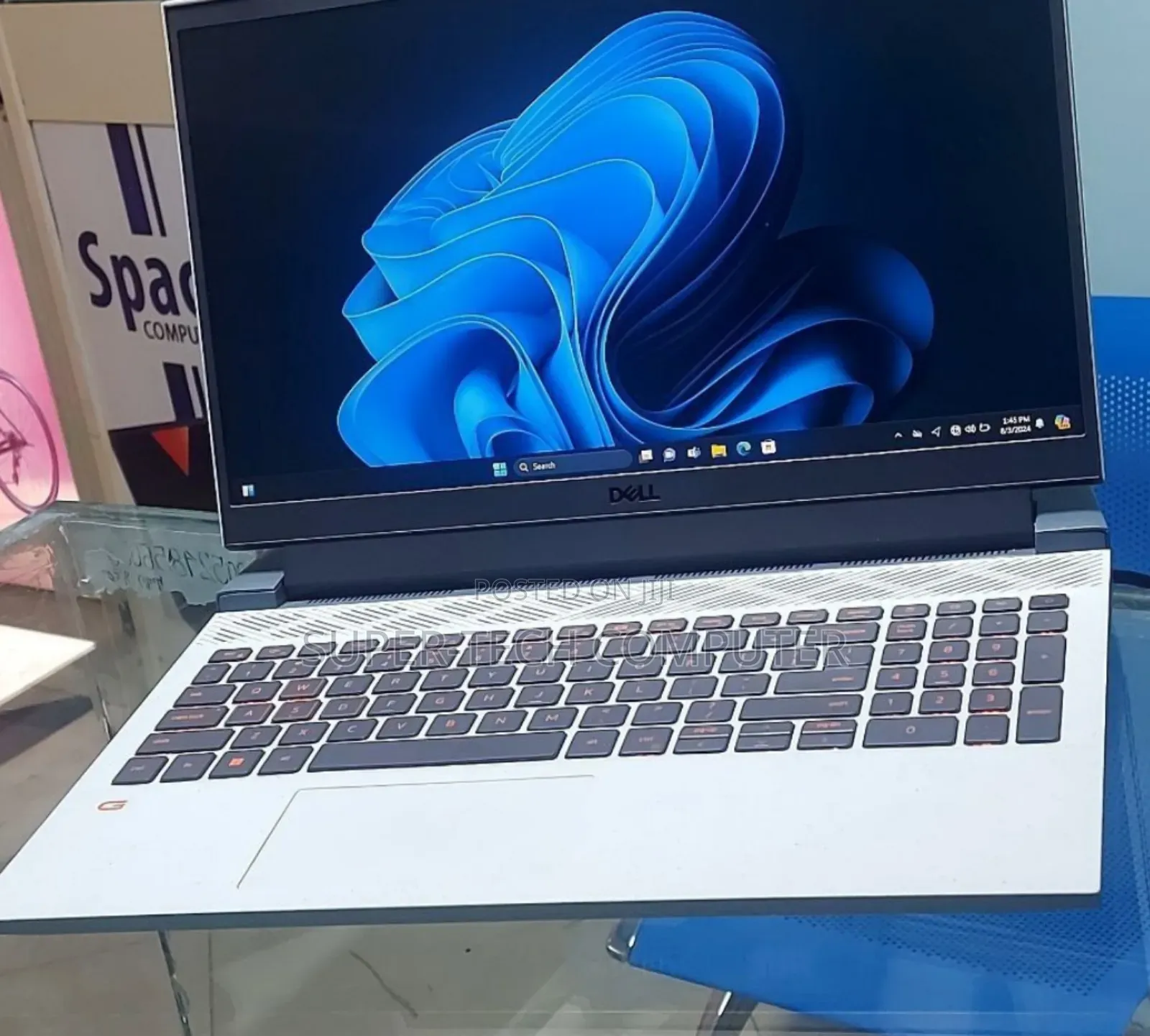 New Laptop Dell G15 5511 16GB AMD Ryzen 5 SSD 512GB