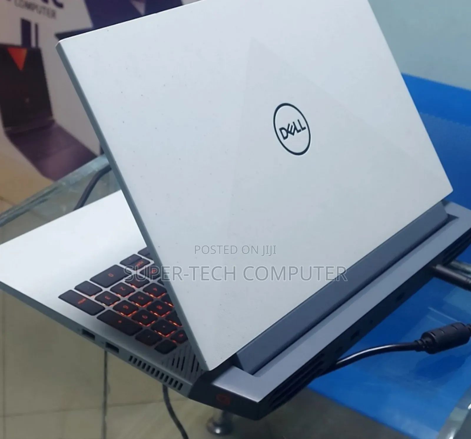 New Laptop Dell G15 5511 16GB AMD Ryzen 5 SSD 512GB