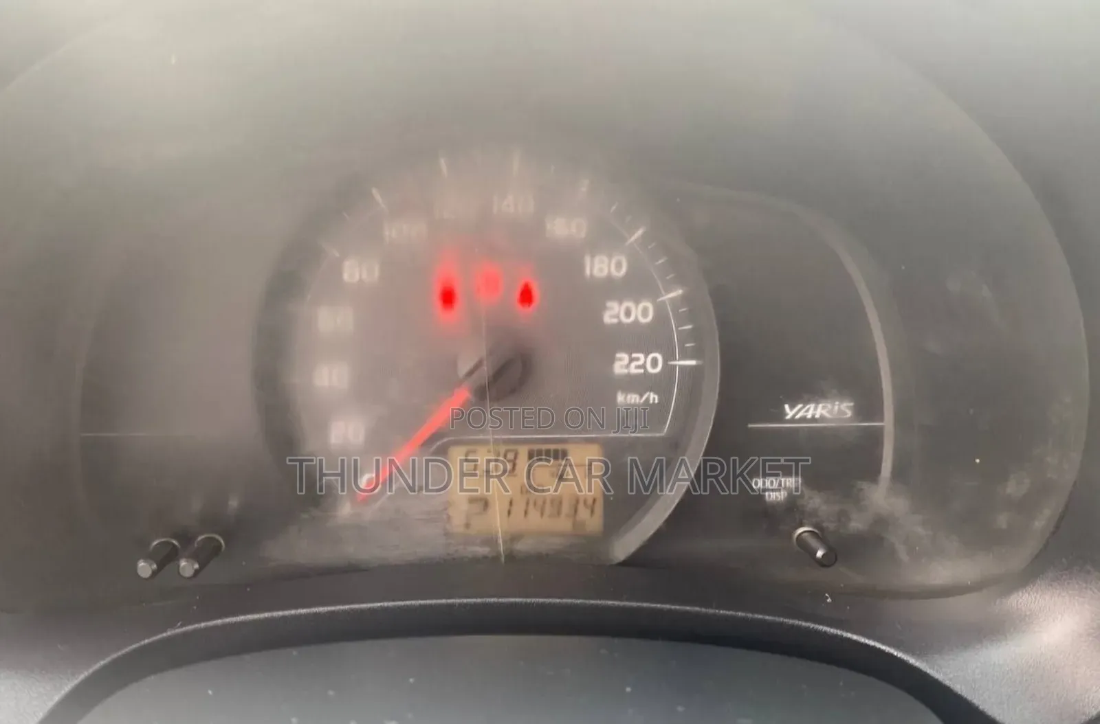 Toyota Yaris 2012 Burgundy