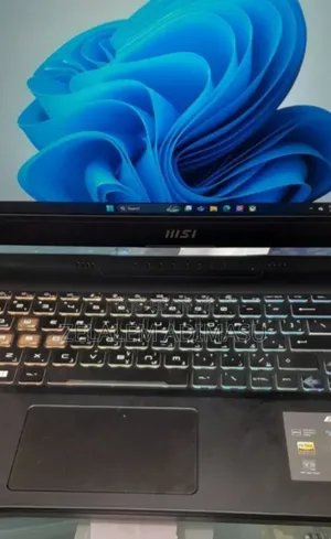 New Laptop MSI GP75 Leopard 16GB AMD Ryzen 7 SSD 512GB