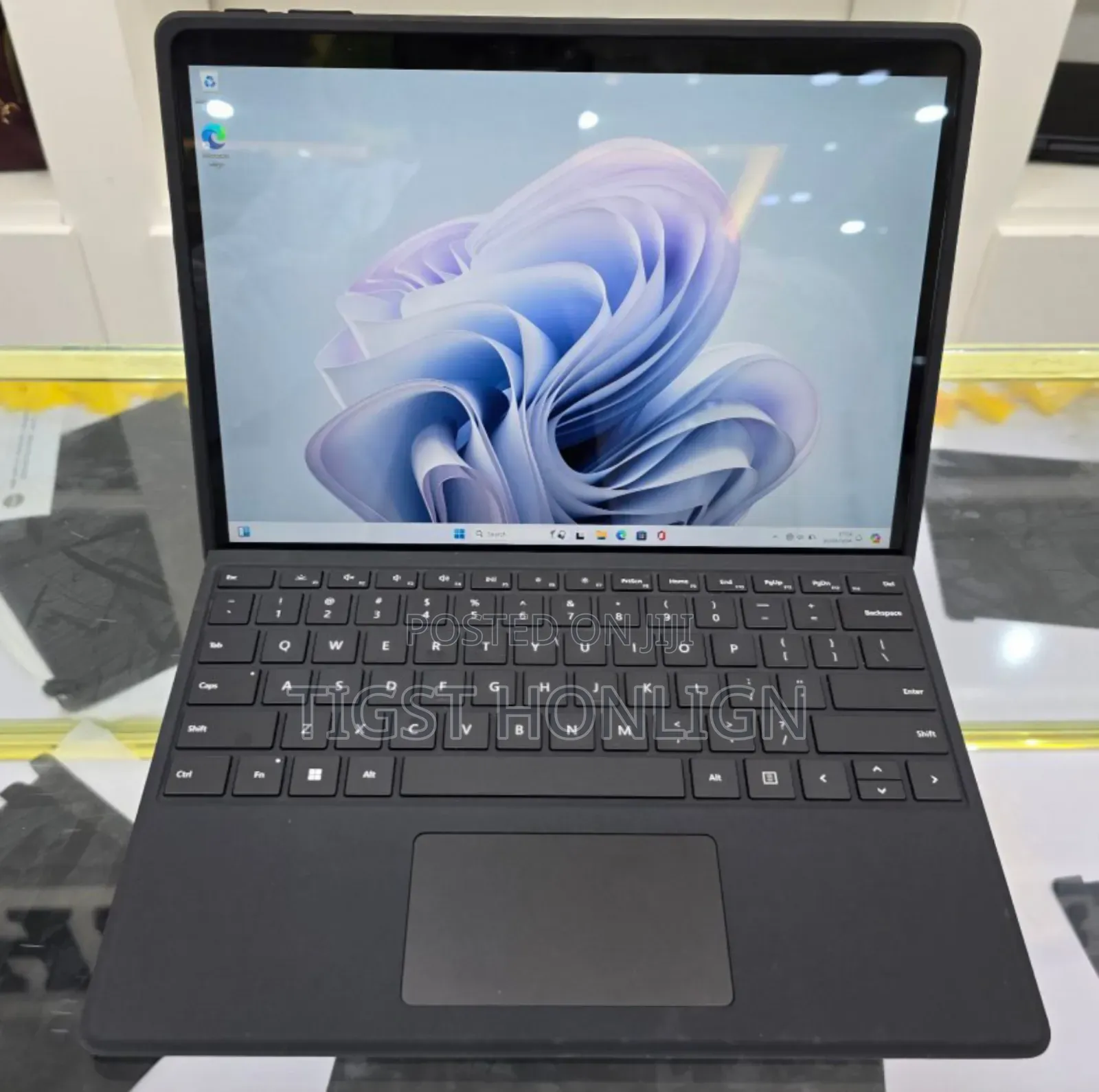 New Laptop Microsoft Surface Pro 9 32GB Intel Core I7 SSD 1T