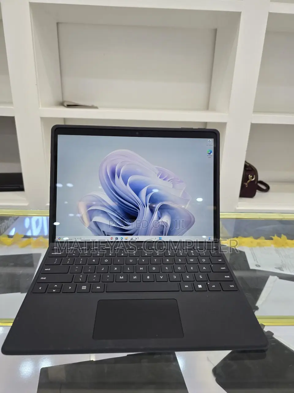 New Laptop Microsoft Surface Pro 9 32GB Intel Core I7 SSD 1T
