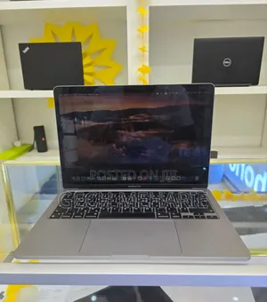 New Laptop Apple MacBook Pro 2020 8GB Apple M1 Pro SSD 256GB