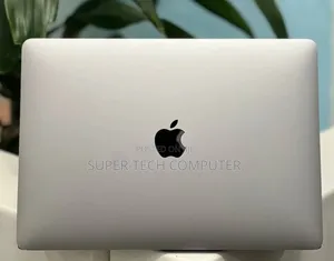 New Laptop Apple MacBook Pro 2017 8GB Intel Core I5 SSD 256GB