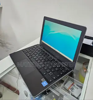 New Laptop Asus 4GB Intel SSD 640GB