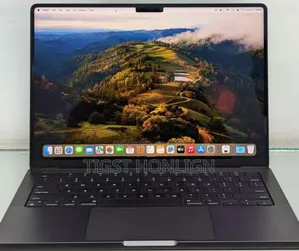New Laptop Apple MacBook Pro 18GB Apple M3 SSD 512GB