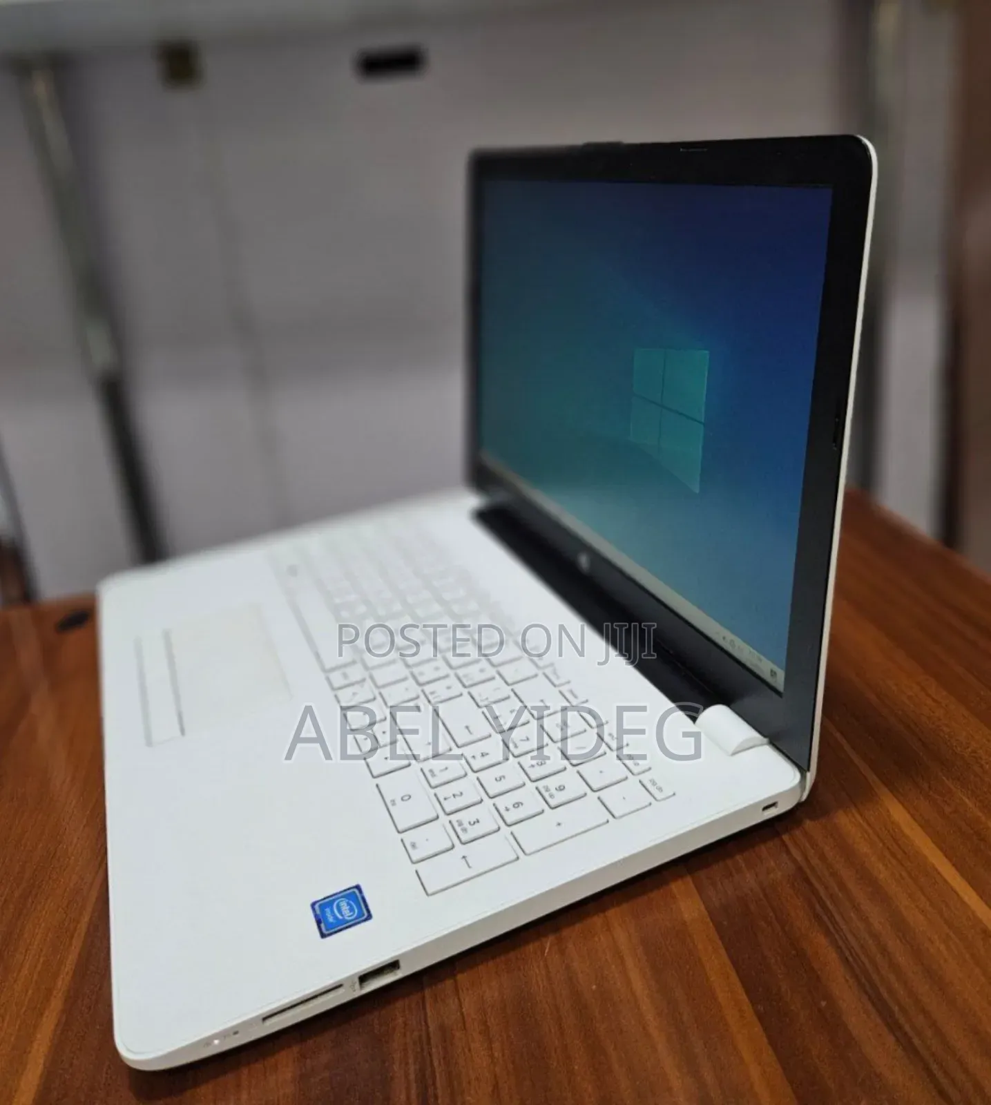 New Laptop HP Stream Notebook 4GB Intel Pentium HDD 1T