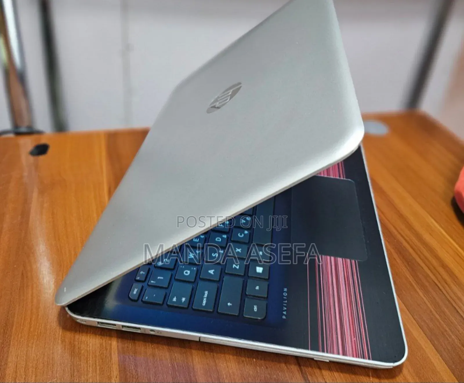 New Laptop HP Pavilion 15 8GB Intel Core I7 HDD 1T