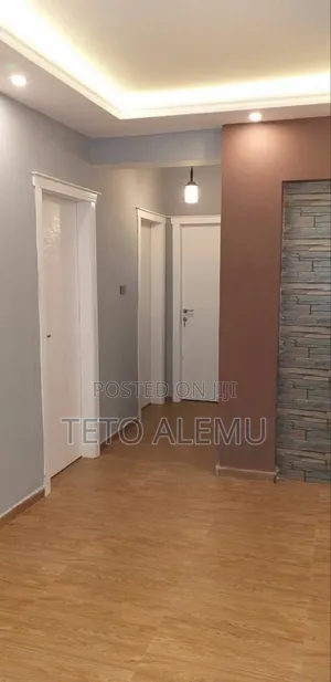 2bdrm Apartment in የሚሸጥ አፓርታማ ፀሀይ ሪልስቴት, Bole for sale