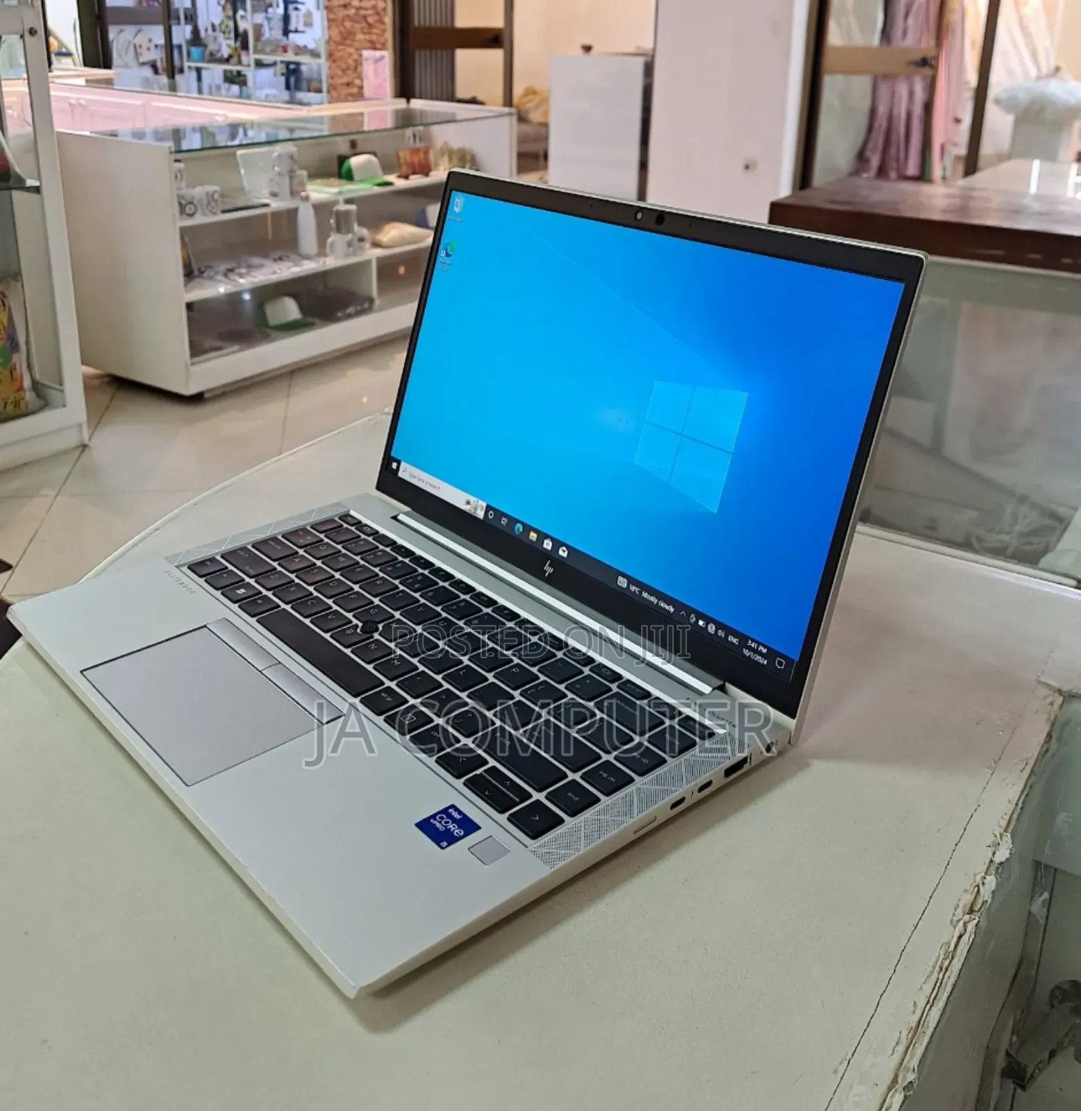 New Laptop HP EliteBook 840 G7 8GB Intel Core I5 SSD 512GB