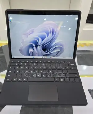 Photo - New Laptop Microsoft Surface Pro 9 32GB Intel Core I7 SSD 1T