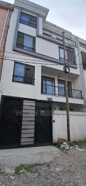 Photo - 5bdrm House in 72, Bole for rent