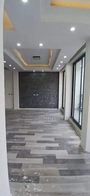 5bdrm House in 72, Bole for rent