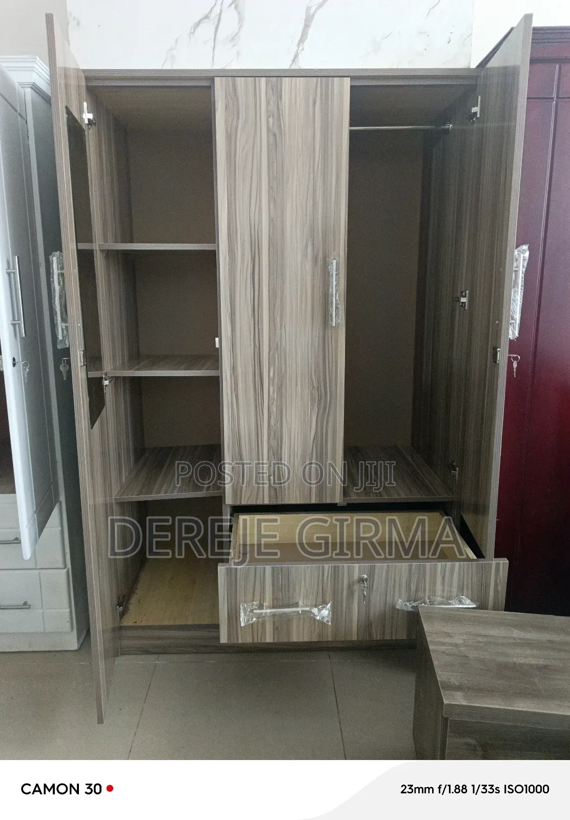 1,20cm Lamented Cupboard