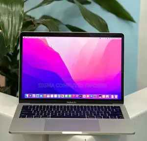 Photo - New Laptop Apple MacBook Pro 2017 8GB Intel Core I5 SSD 256GB