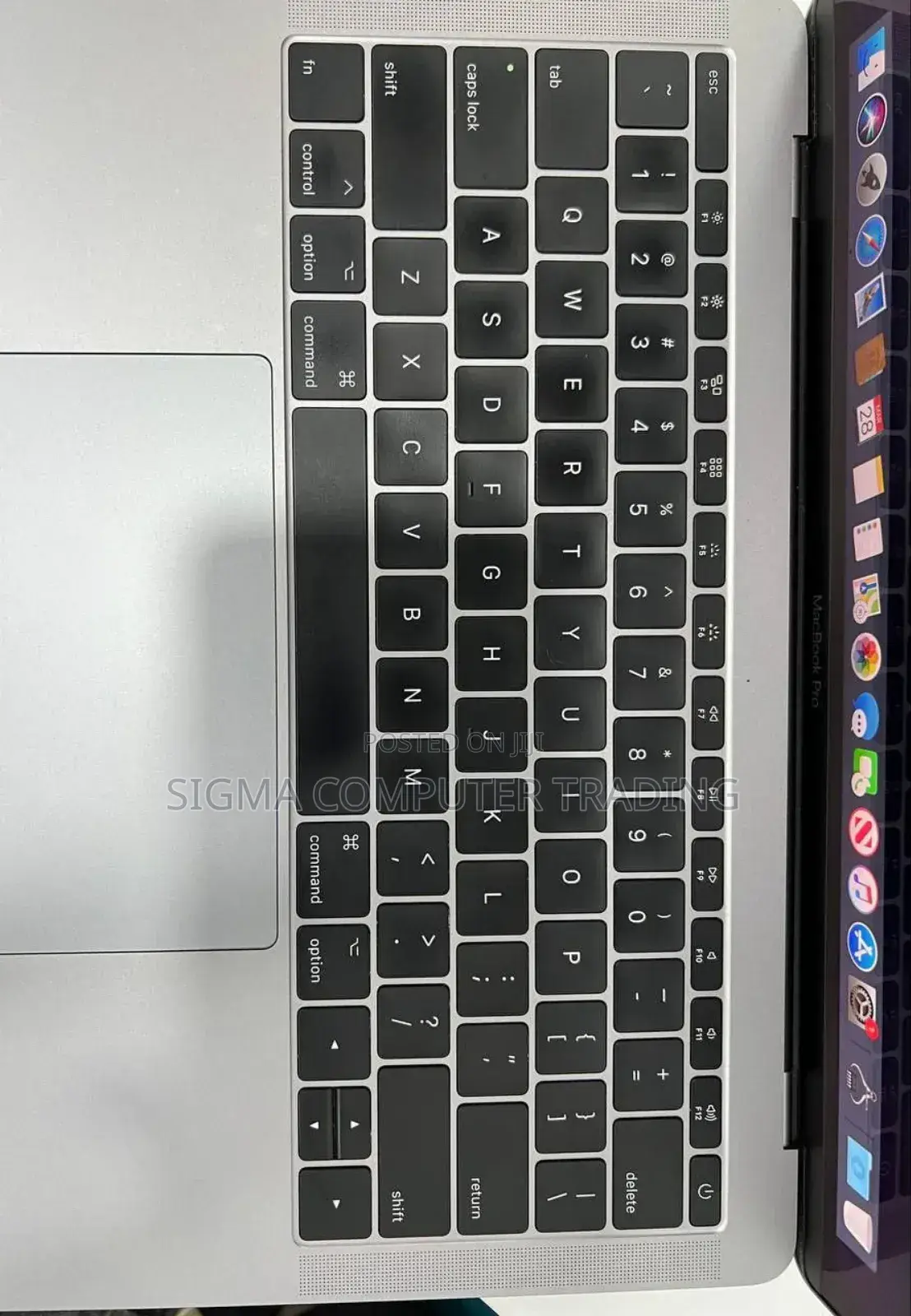 New Laptop Apple MacBook Pro 2017 8GB Intel Core I5 SSD 256GB