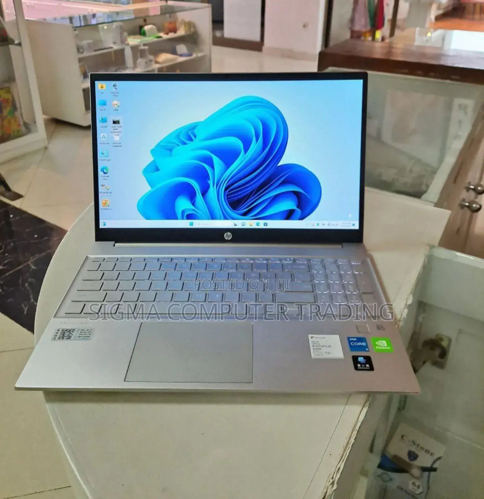 New Laptop HP Pavilion 15 16GB Intel Core I5 SSD 512GB