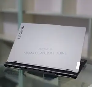 New Laptop Lenovo Legion 5 16GB AMD Ryzen 7 SSD 1T