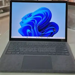 New Samsung Galaxy Book3 Pro 360 16" 16GB Intel Core I7 SSD 256GB