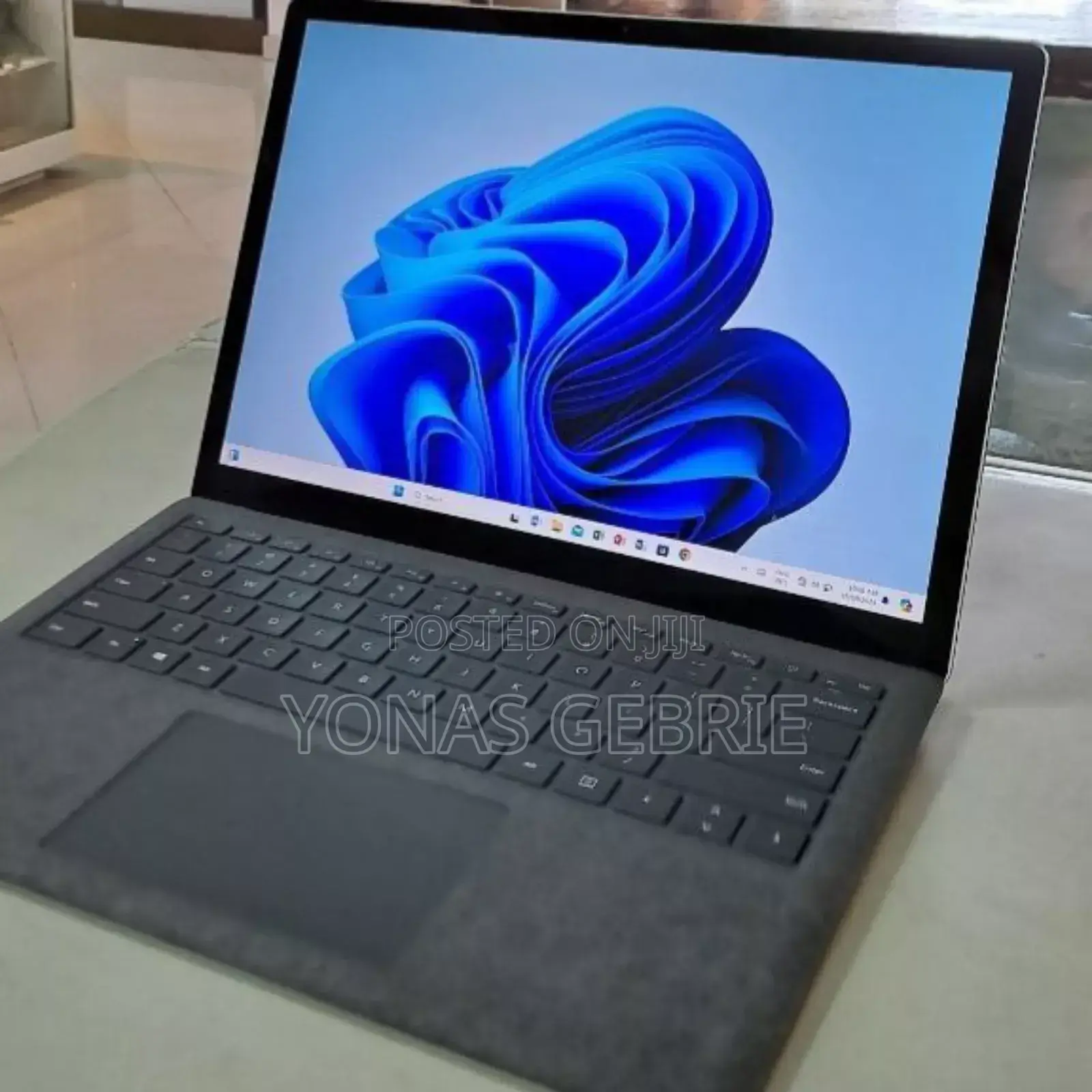 New Samsung Galaxy Book3 Pro 360 16" 16GB Intel Core I7 SSD 256GB