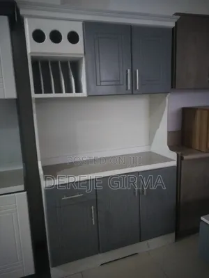 Photo - 1,20cm Kitchen Cabinet