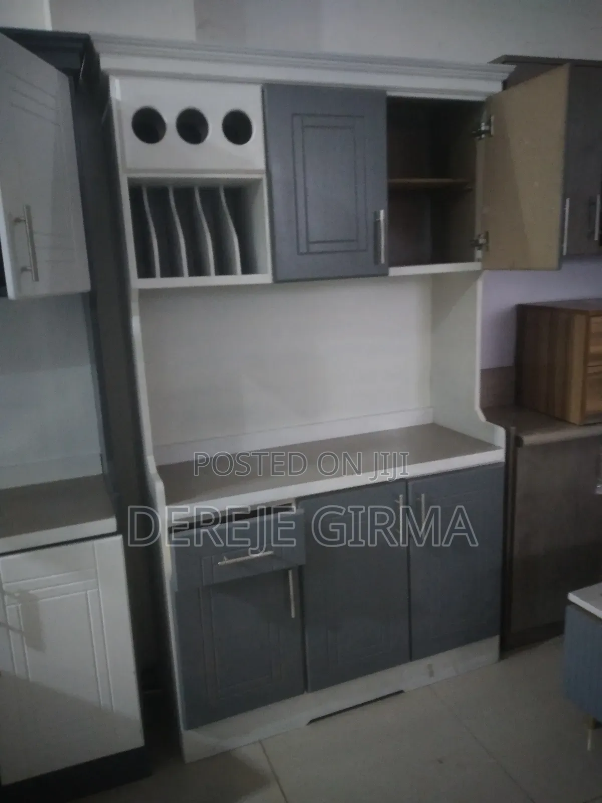 1,20cm Kitchen Cabinet
