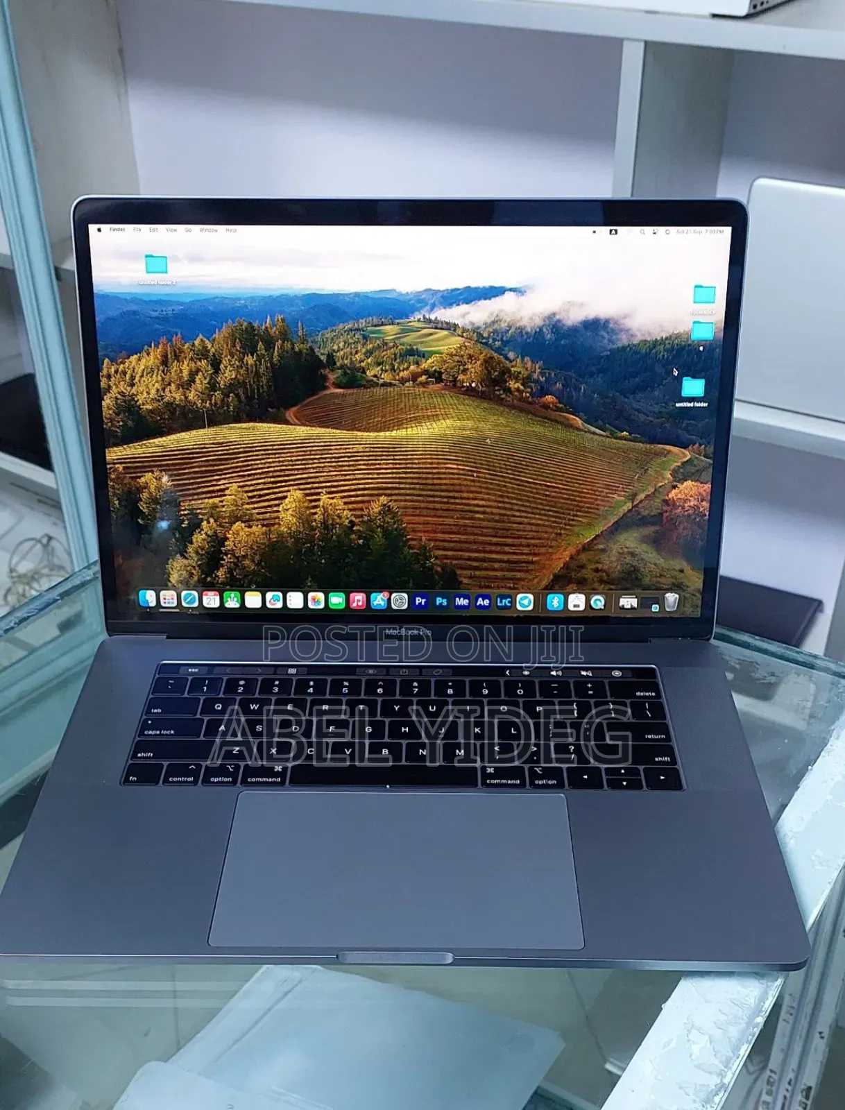 New Laptop Apple MacBook Pro 2019 32GB Intel Core I9 SSD 512GB