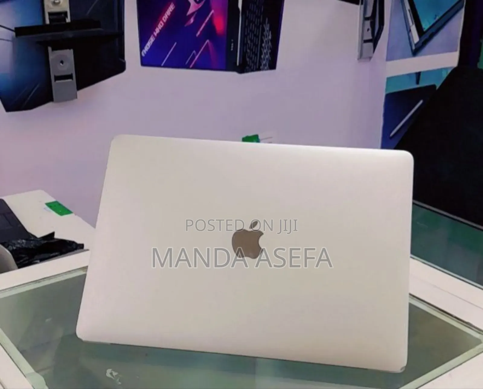 New Laptop Apple MacBook Pro 8GB Apple M2 SSD 512GB
